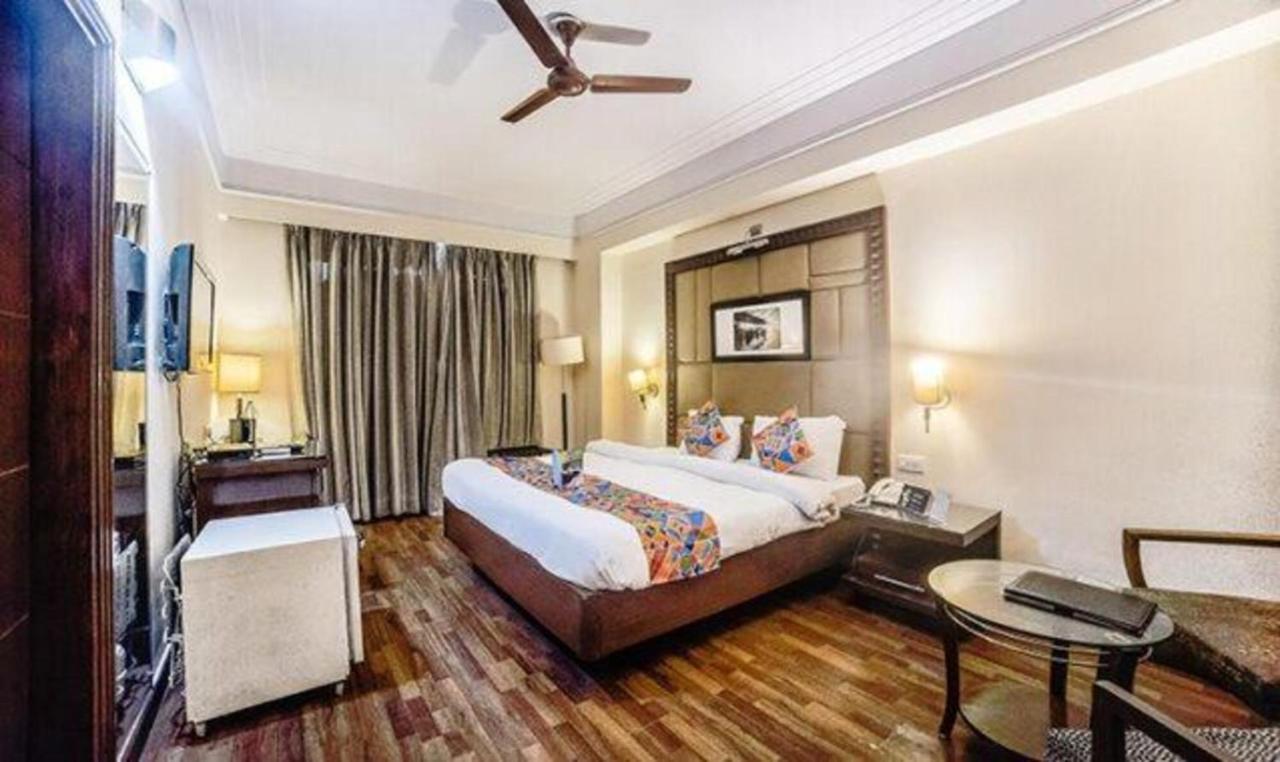 Fabhotel Bmk Grand Ню Делхи Екстериор снимка